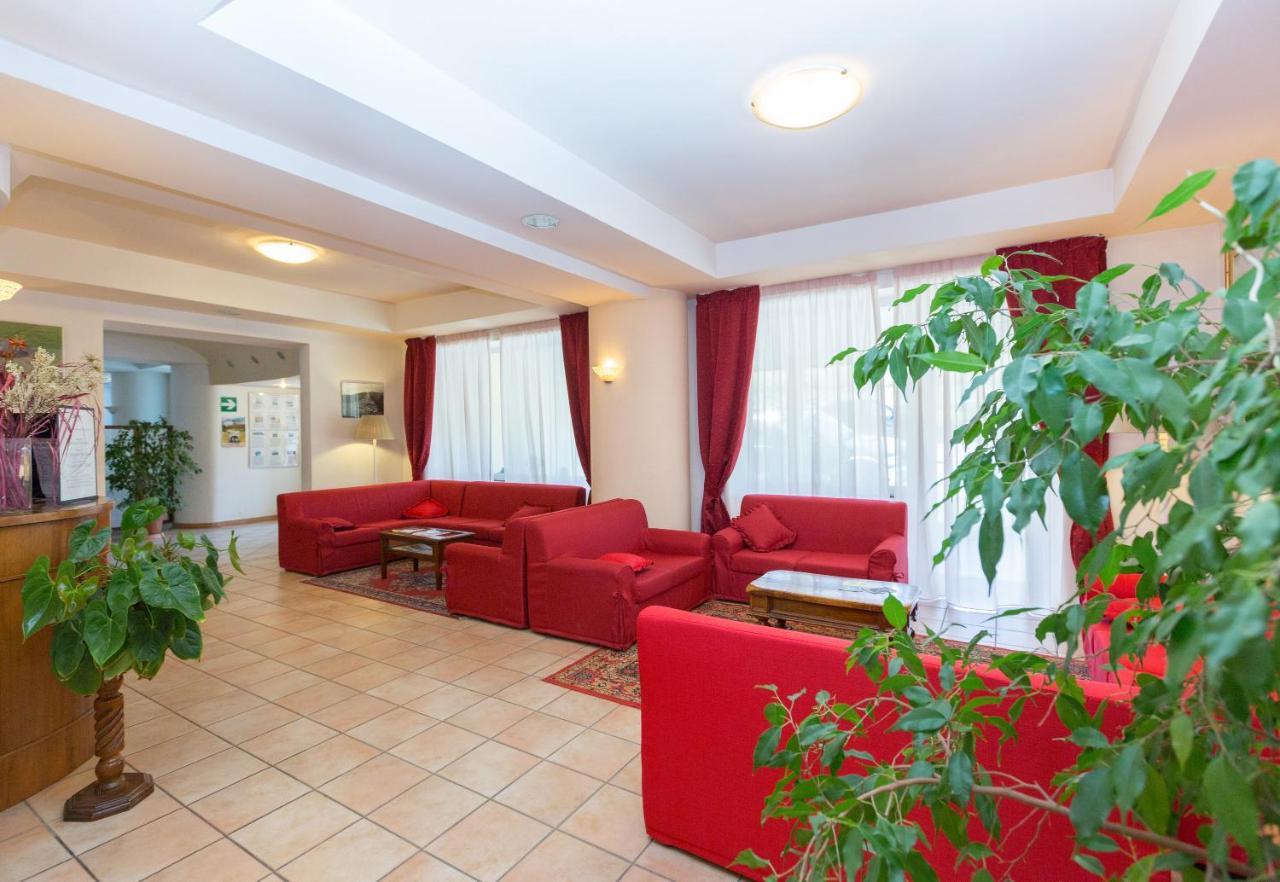 Hotel Gambrinus 아바디아산살바토레 외부 사진
