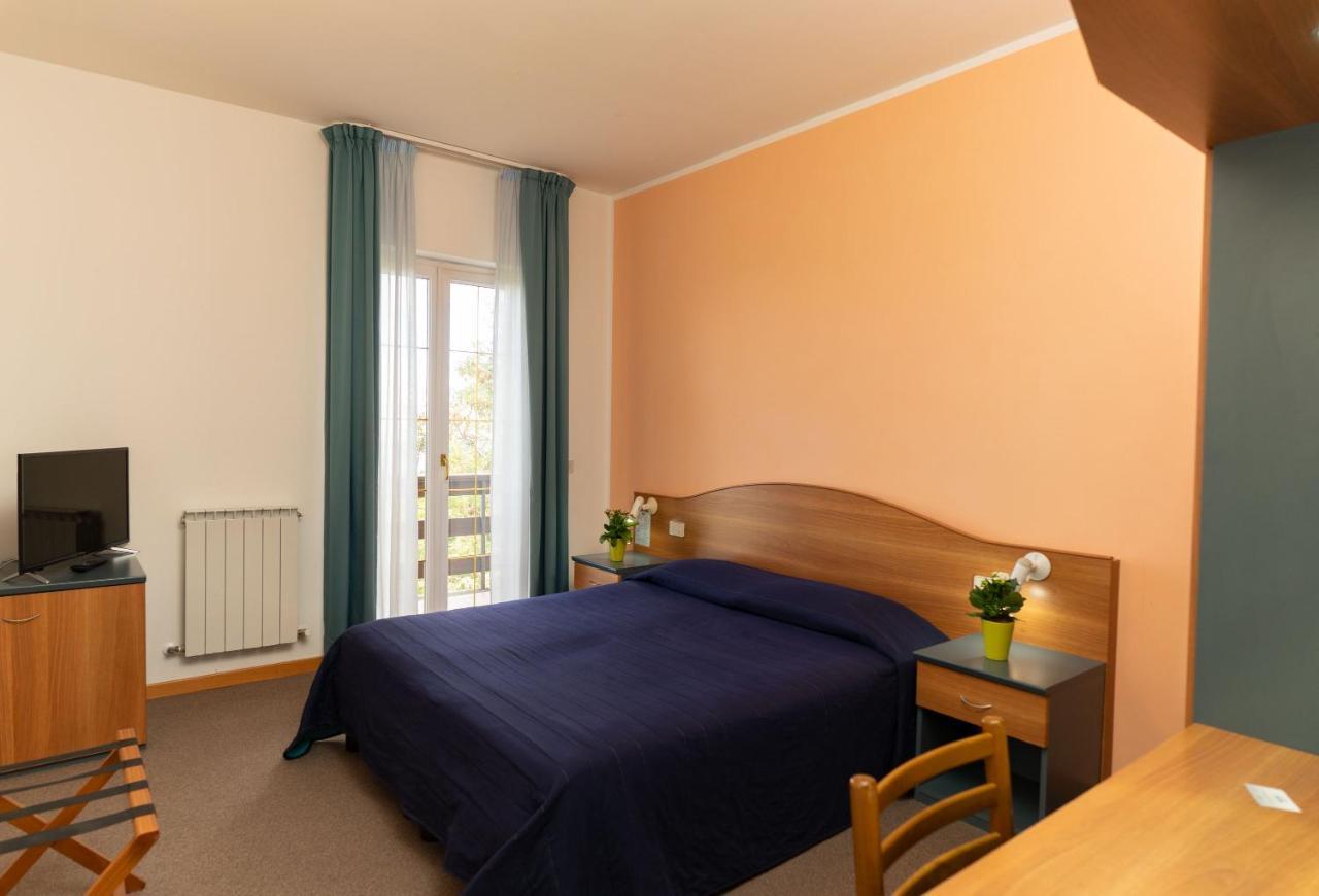 Hotel Gambrinus 아바디아산살바토레 외부 사진