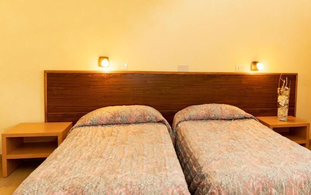 Hotel Gambrinus 아바디아산살바토레 외부 사진