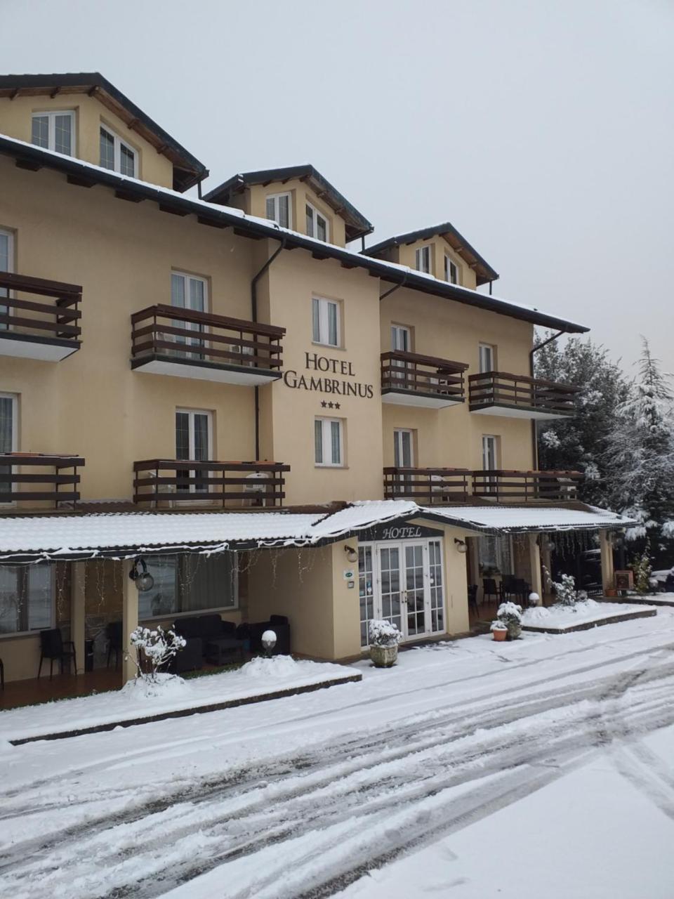 Hotel Gambrinus 아바디아산살바토레 외부 사진