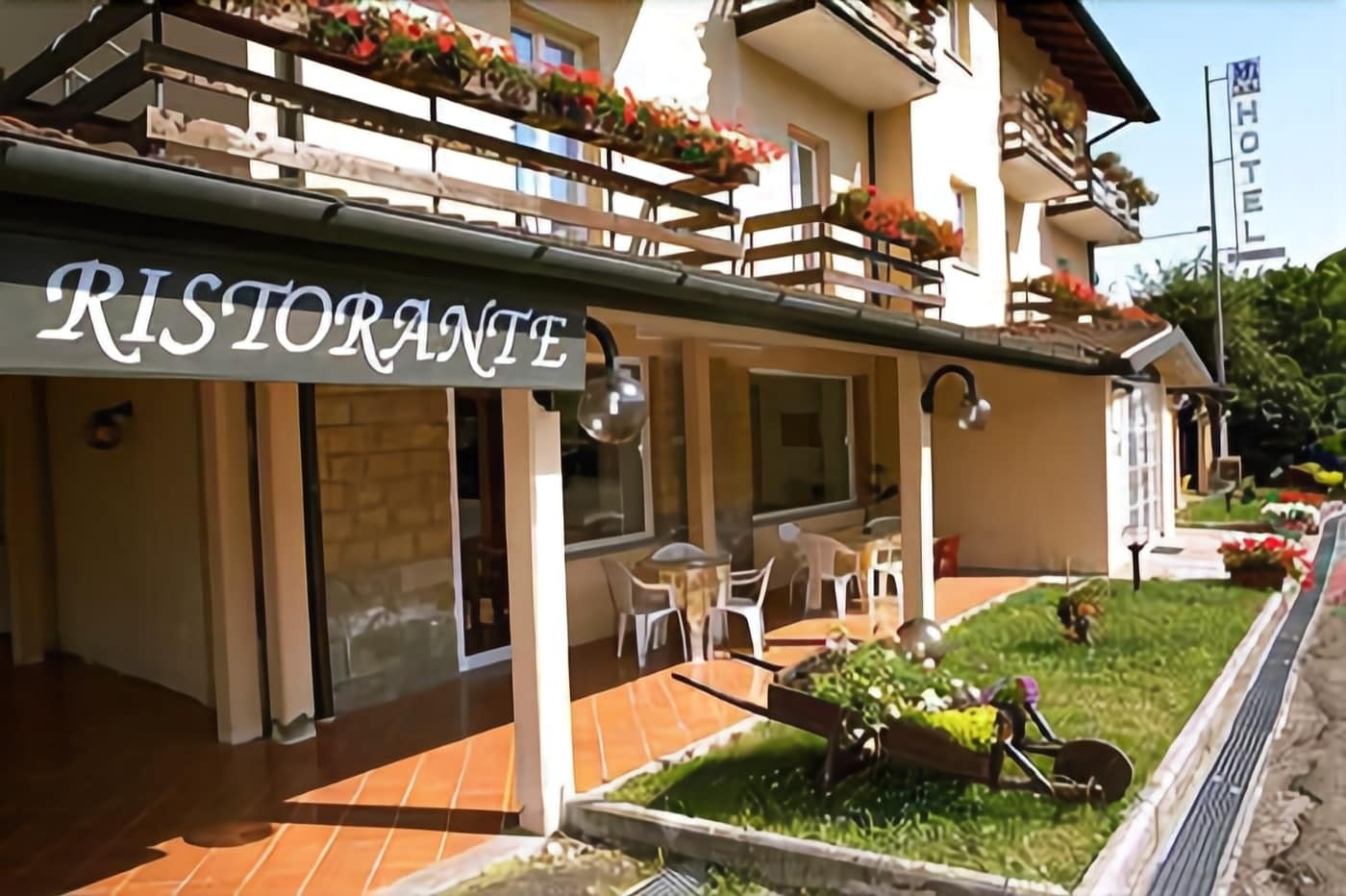 Hotel Gambrinus 아바디아산살바토레 외부 사진